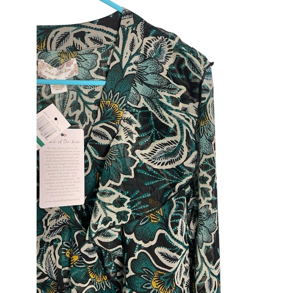 B.O.G. Band of the Free Women's Large Bonnie Floral Bodysuit Black Emerald NWT - Picture 4 of 9